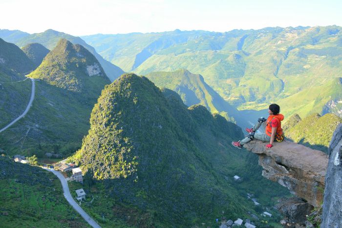 Conquérir la falaise de Dieu est une opportunité pour vous d'admirer la vue panoramique de Ha Giang